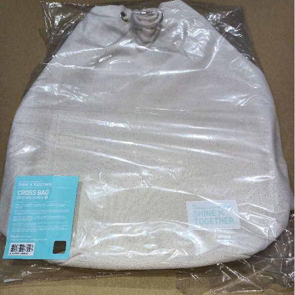 [BOOKED] TXT FANLIVE SHINEXTOGETHER BAG ONLY