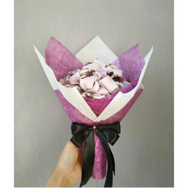 Bouquet Hijab buket bunga untuk kado ulang tahun wisuda kado