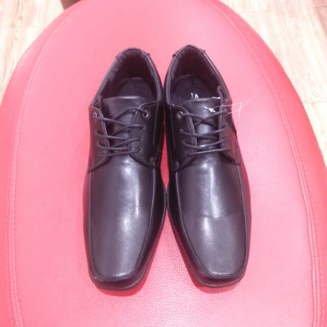 Sepatu pantofel pria hitam bata original