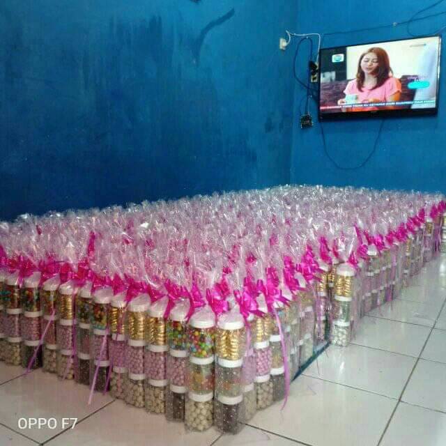

Parcel coklat