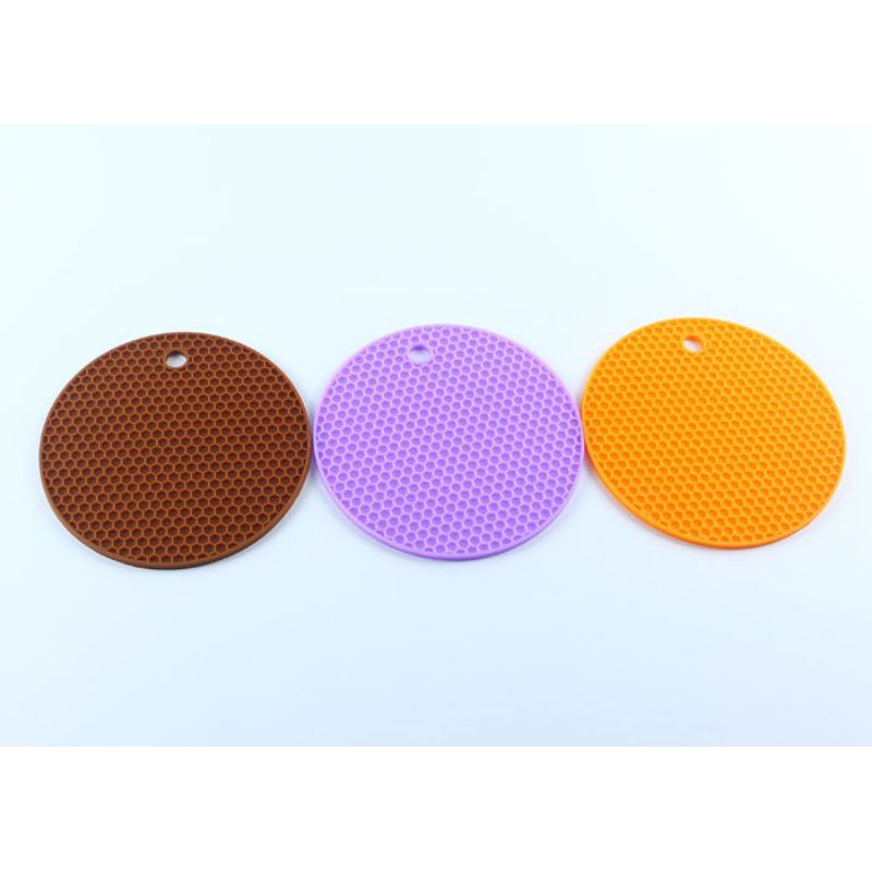 Medium thick 14cm round silicone pad / alas panci silicone tahan panas