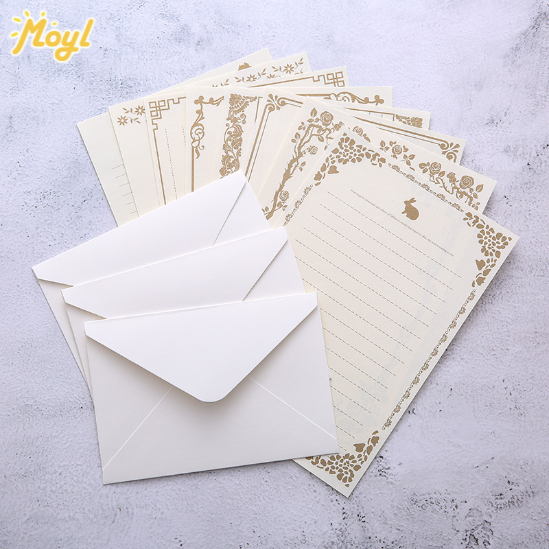 8pcs / Set Amplop Kertas Kraft Retro Kreatif Gaya Jepang Untuk Surat