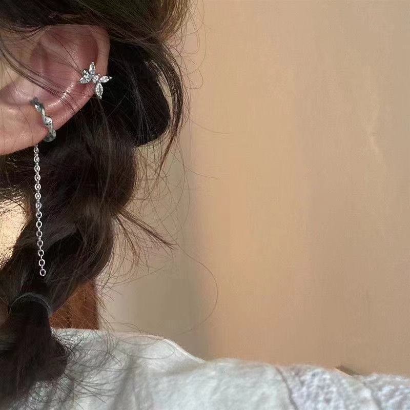 17km Anting Klip Wanita Bentuk Hati / Kupu-Kupu / Daun / Pita Hias Kristal Elegan-19
