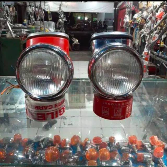 Lampu s90
