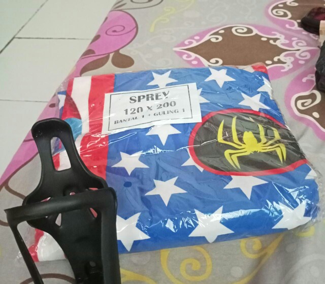 Sprei Motif Brown Bren