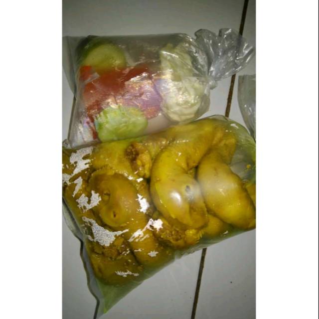 

KEPALA AYAM UNGKEP