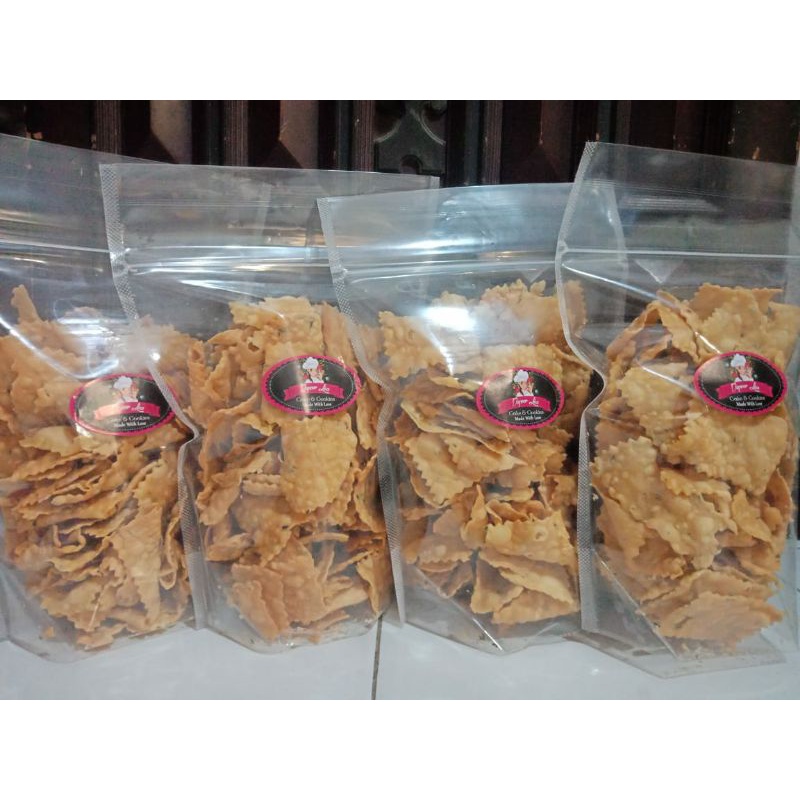 

Keripik bawang premium