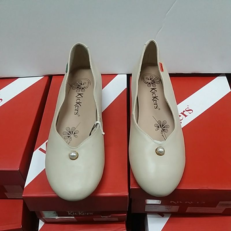 sepatu kickers original wanita 2958