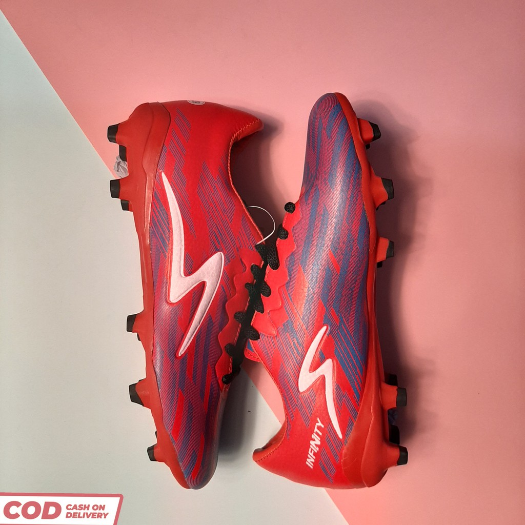 SEPATU BOLA PRIA MK RED BLUE BERKUALITAS DAN TERMURAH