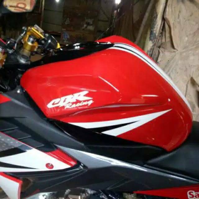 Cover tangki new cbr150r facelift