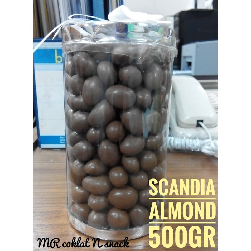 

Cokelat Parcel Tabung - Coklat Scandia Almond 500gr