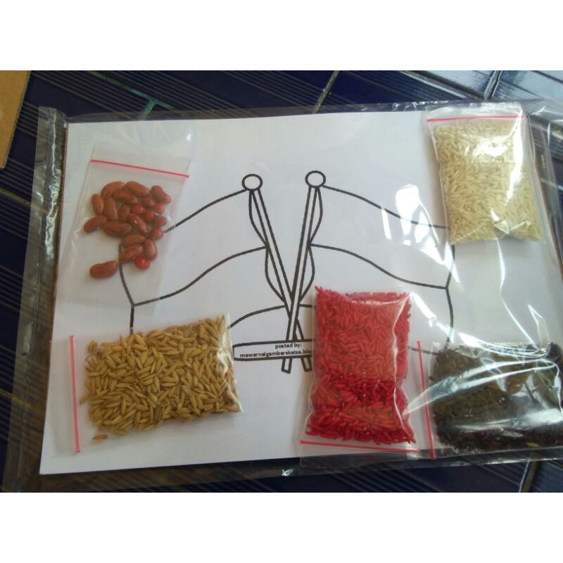 

D3W! kolase biji bijian bendera tempel sendiri