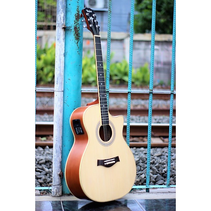 Gitar Jumbo Banyak Bonusnya Akustik Elektrik include Tuner