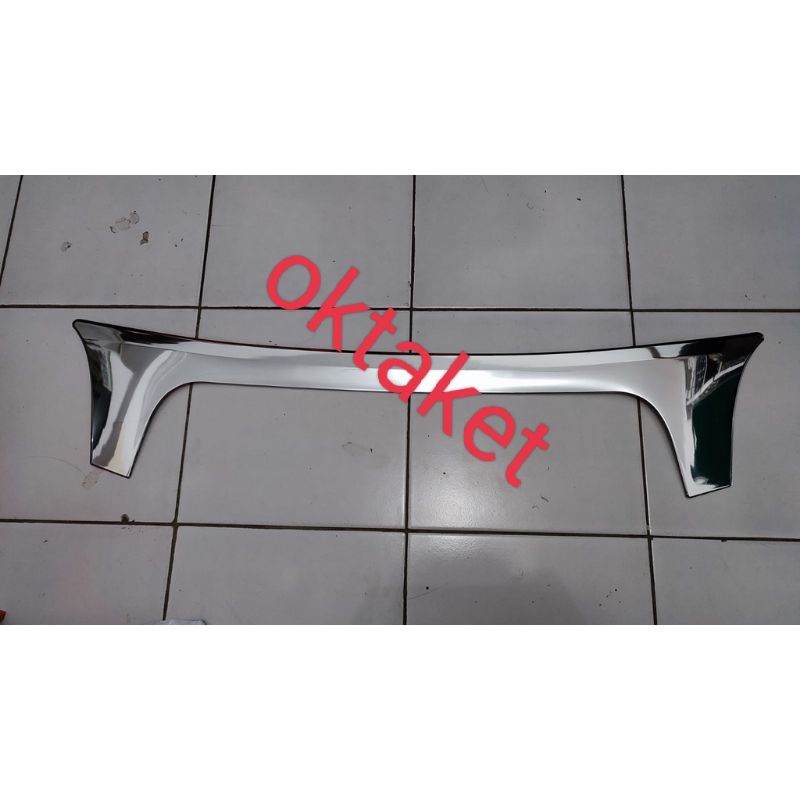 hood molding list kap mesin Rush Terios lama old 2008-2017 chrome