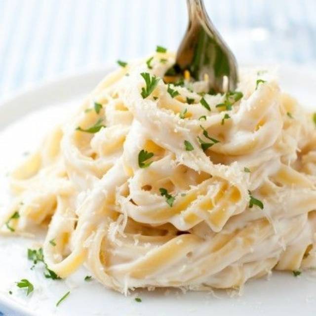 

fettucine alfredo