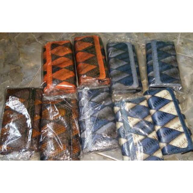 Dompet wanita kulit ular asli  ( model zipper/kipas )