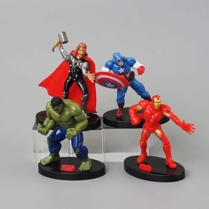 4pcs / Set Mainan Action Figures Marvel Avengers Thor Hulk Iron Man Captain America Bahan Pvc Untuk Dekorasi Kue