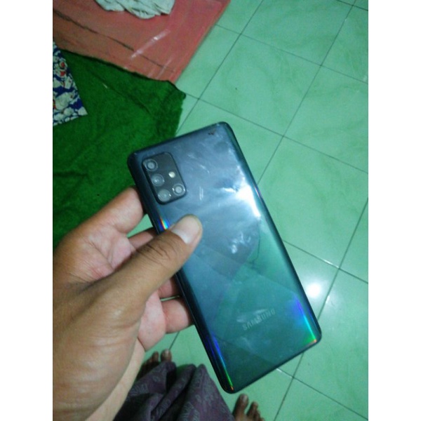 Samsung a71 matot bahan