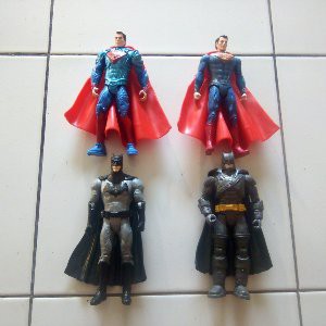 

Superman v Batman Loose Pack Set Terlaris