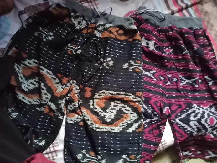 Celana Pendek Tenun Etnik Motif Lombok Toraja Termurah Tenun Jepara