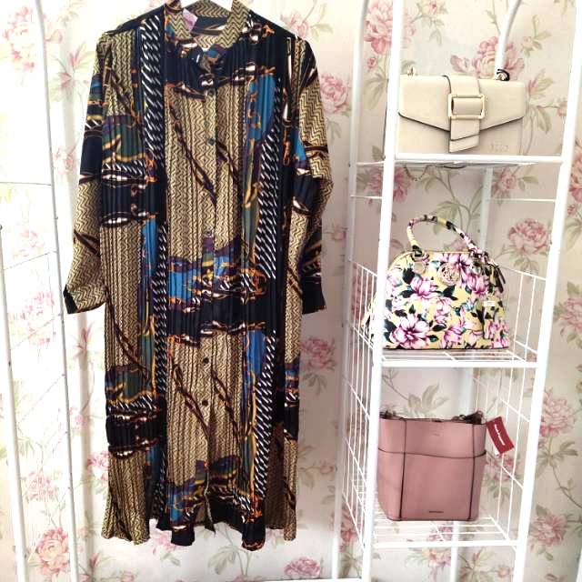 Baju  Plisket Motif Bangkok