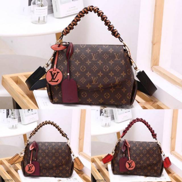 TAS SELEMPANG  M53953*
WB