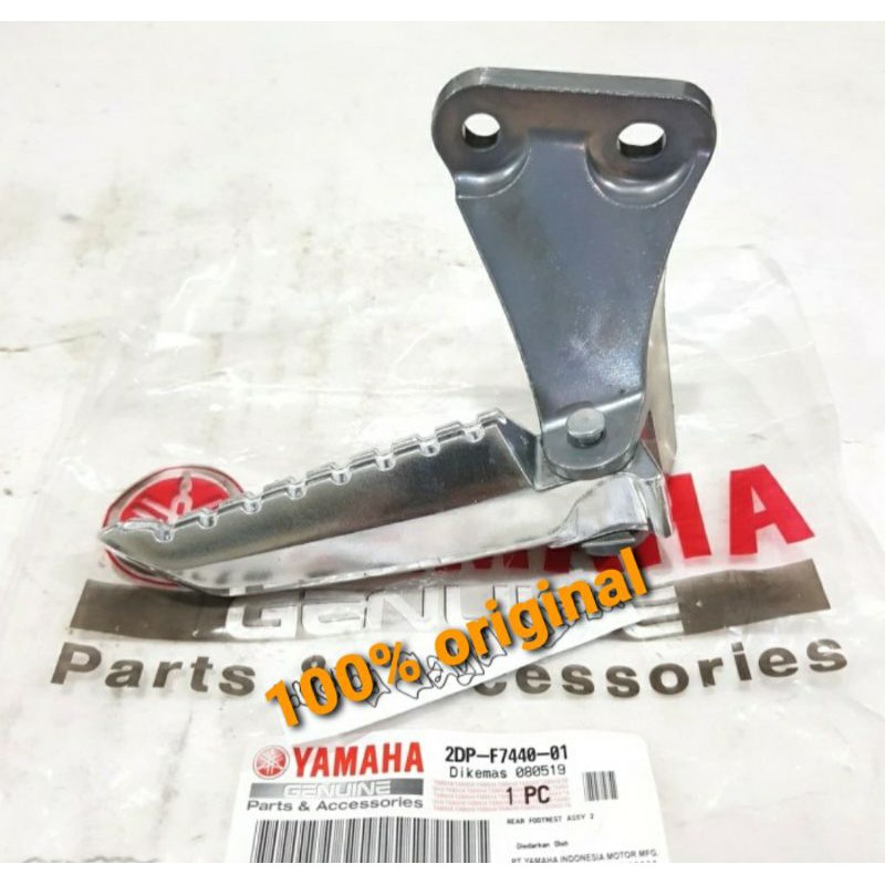 BRACKET BREKET DUDUKAN FOOTSTEP STEP BELAKANG NMAX KANAN ASLI ORI YAMAHA 2DP F7440 01