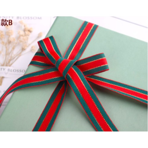 

PITA NATAL KOMBINASI MERAH HIJAU - RIBBON GIFT WRAPPING CHRISTMAS
