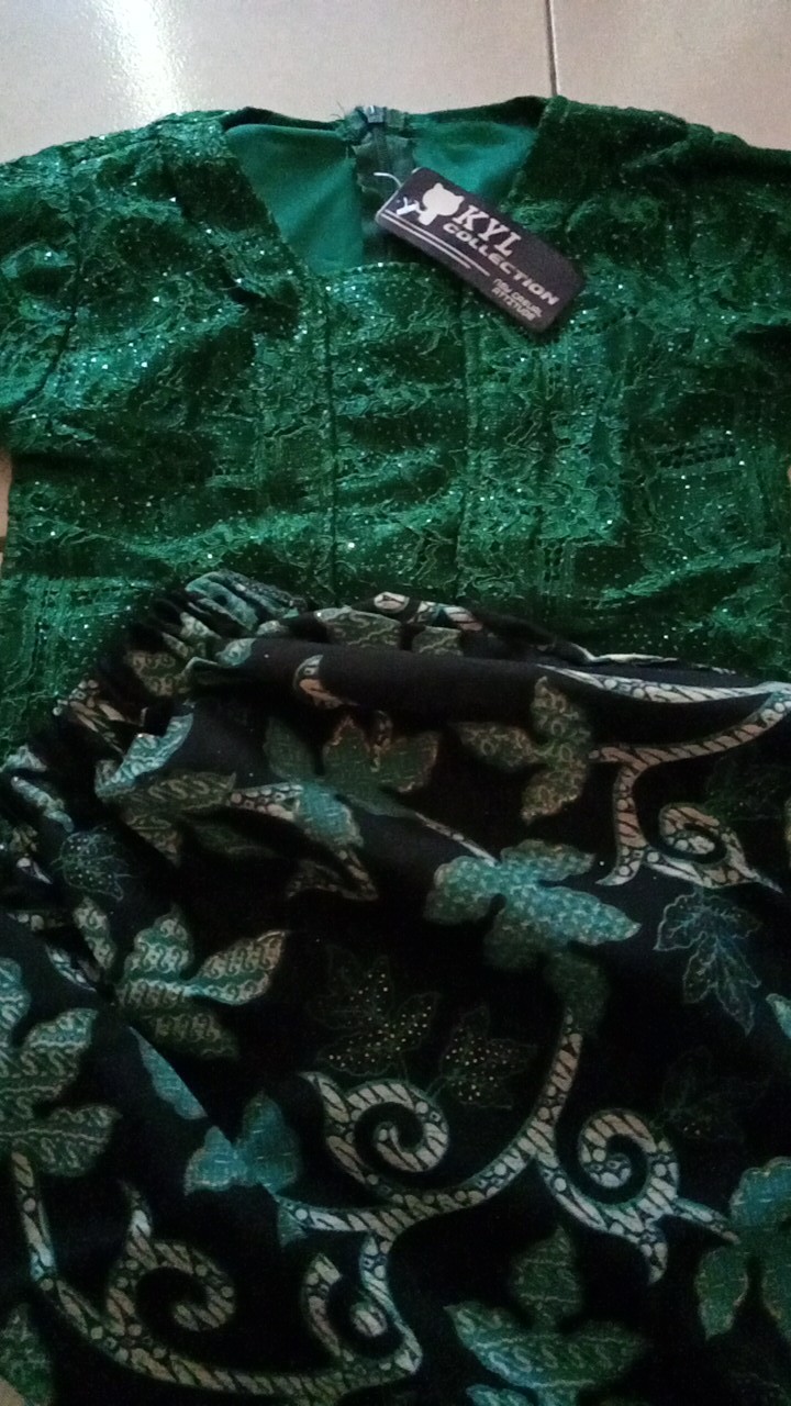 Kebaya Anak Chacha Kids (6 Warna) Brukat Premium Mix Batik Prada Terlaris Termurah !!!