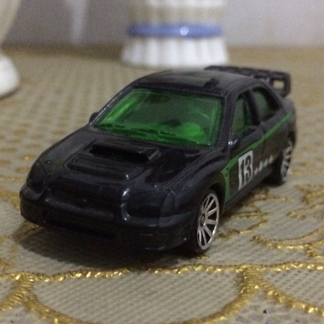 Hot Wheels subaru impreza (2005 loose)