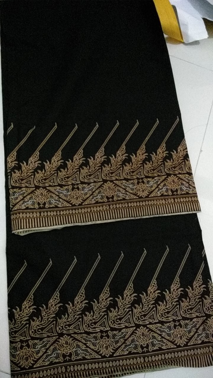Kain Batik Solo Motif Parang Modang Warna Coklat