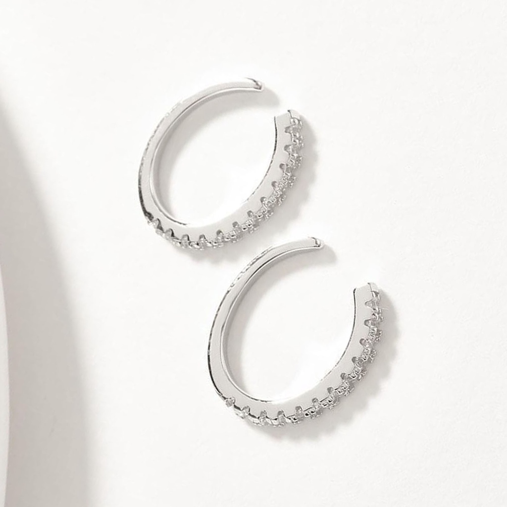 Hu Hu Hu Hu Hu Alat Bantu Pasang Kacamata♡ 1 Pasang Anting Bentuk Bulat Model Terbuka Bahan Cubic Zirconia Warna Silver Untuk Teman