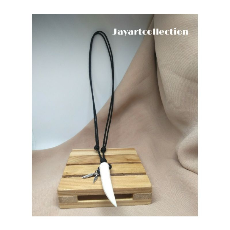 Kalung Taring Tulang Sapi Asli