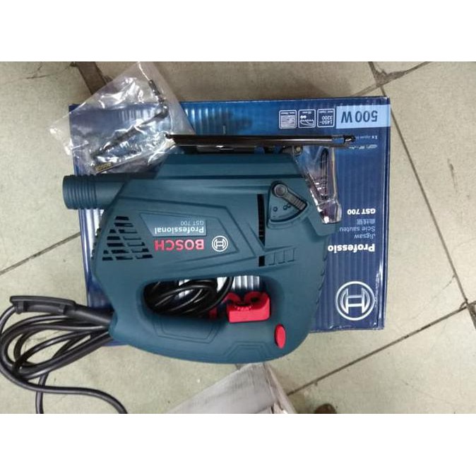 (Terbaru) Jig Saw Gst 700 Bosch - Mesin Gergaji Bosch Gst 700 Bosch - Gst700 <>