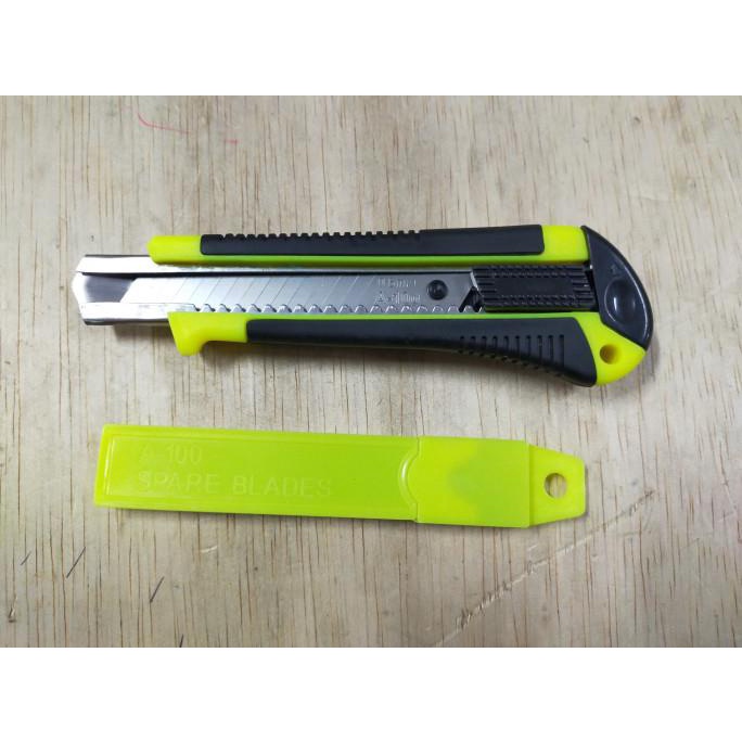 

Sale Pisau Cutter + Refiil - Frt Berkualitas