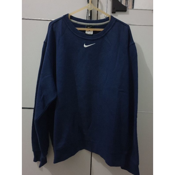 nike center crewneck