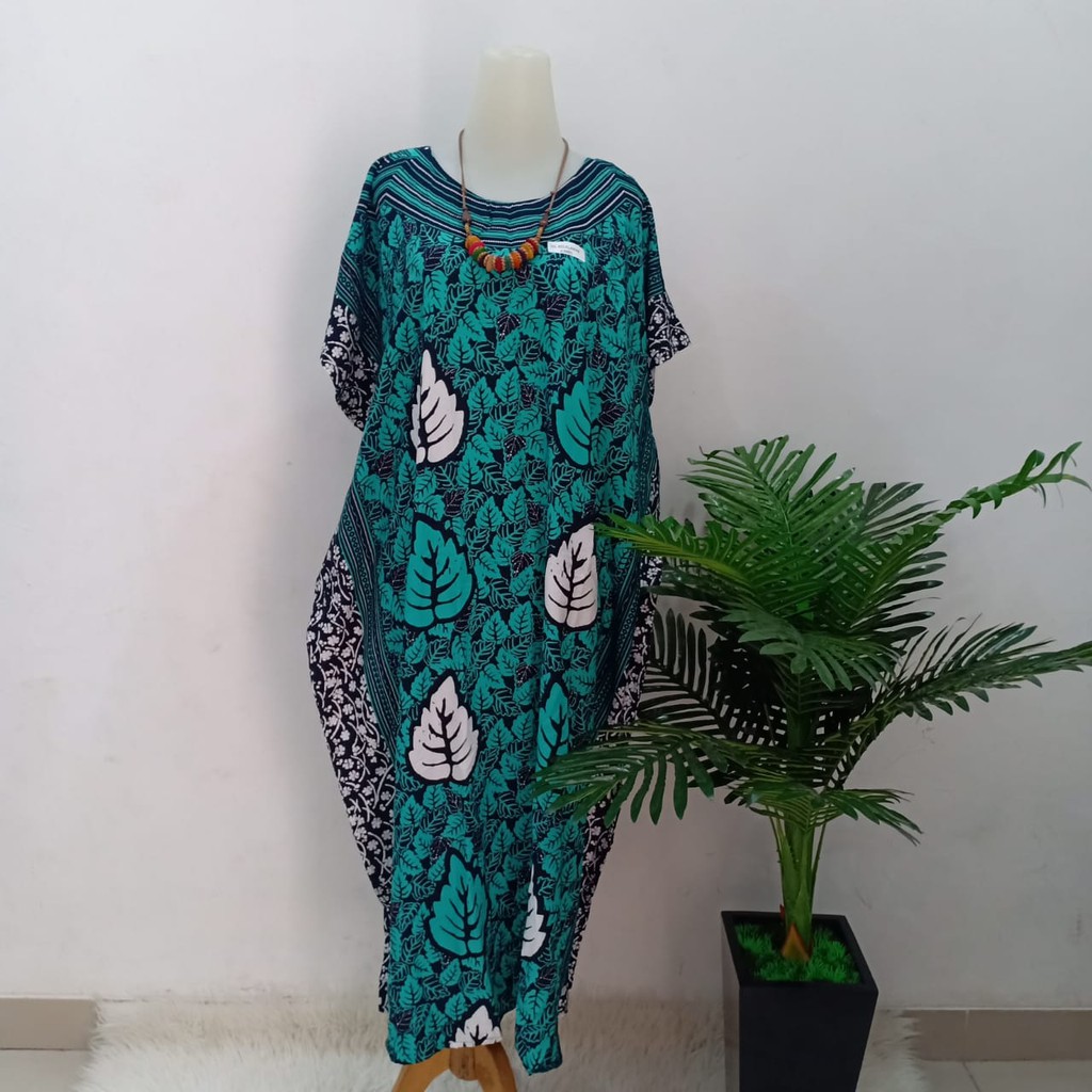 DASTER KELELAWAR Motif Daun Hijau Putih