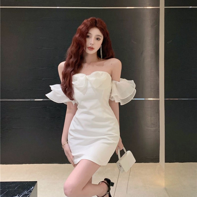 gaun gaya korea off-the-shoulder bengkak tulle bow tube top dress sexy ruffled one-shoulder white ba