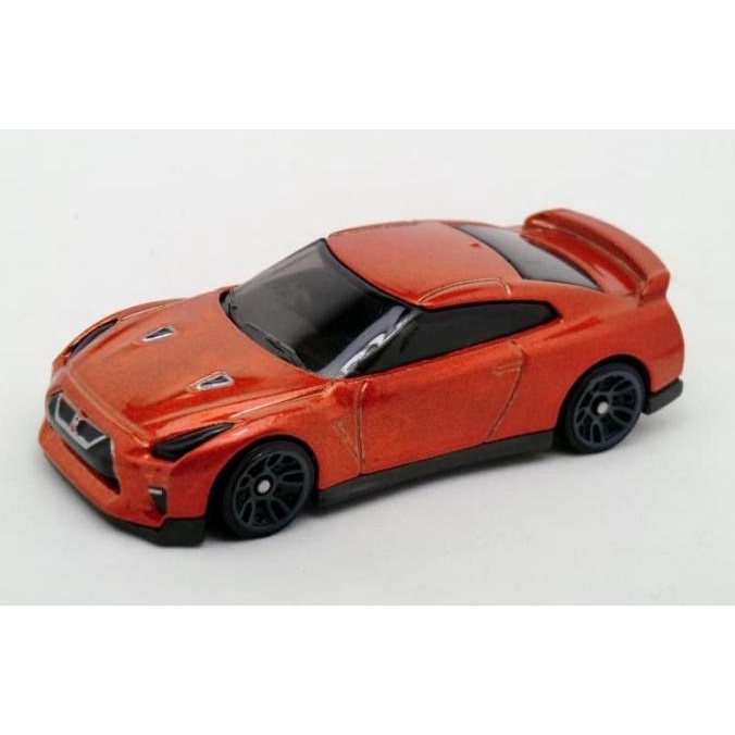 Star Hot Wheels 17 Nissan Gtr R35 Bergaransi