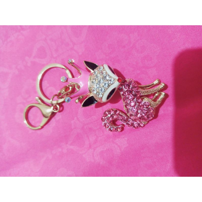 charm gantungan tas rubah pink