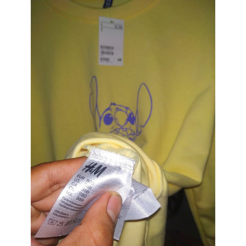 Crewneck Sweater H&amp;m Lilo Stitch Pria Wanita Cewek HnM Yellow Navy Tag Label Free Paper Bag