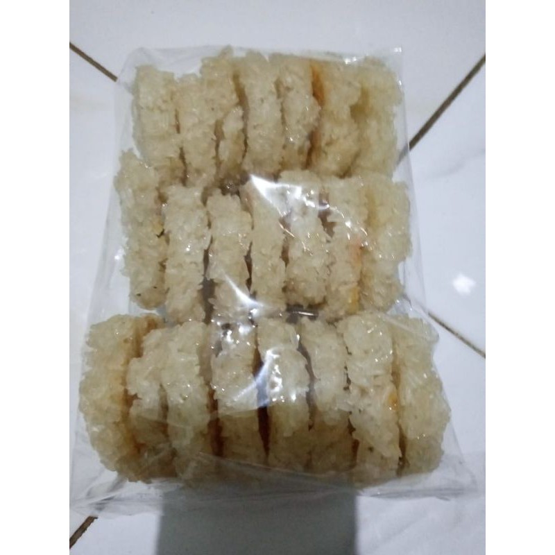 

RENGGINANG MENTAH KERUPUK 500gr