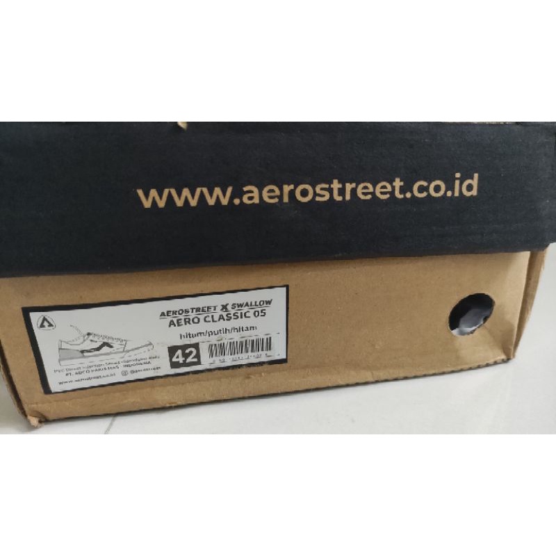 sepatu aerostreet swallow