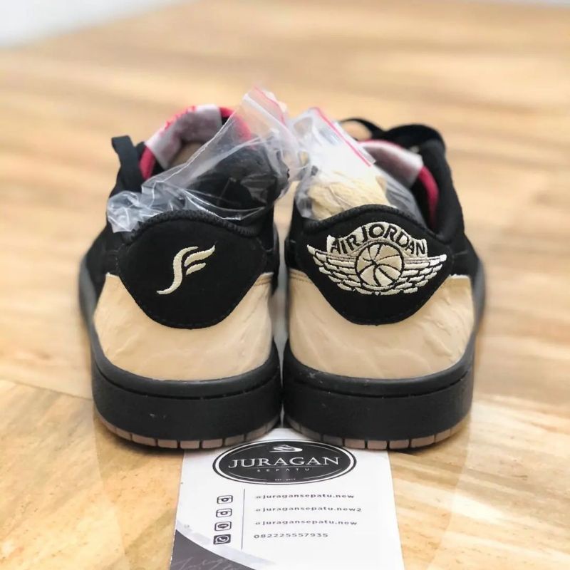 Nike Air Jordan 1 Low x SoleFly &quot;Carnivore&quot;