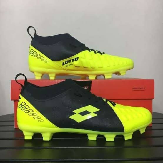 Sepatu Sepak Bola Lotto Original