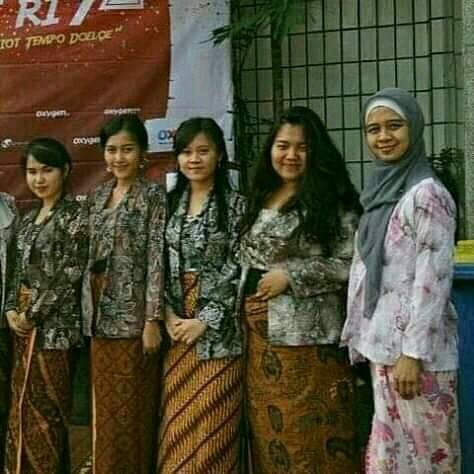 Baju Kebaya Saman Dulu