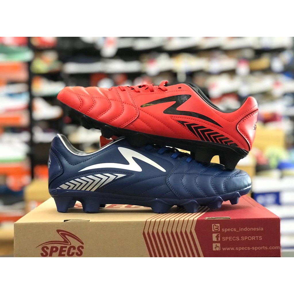 Sepatu Bola SPECS Azteca FG