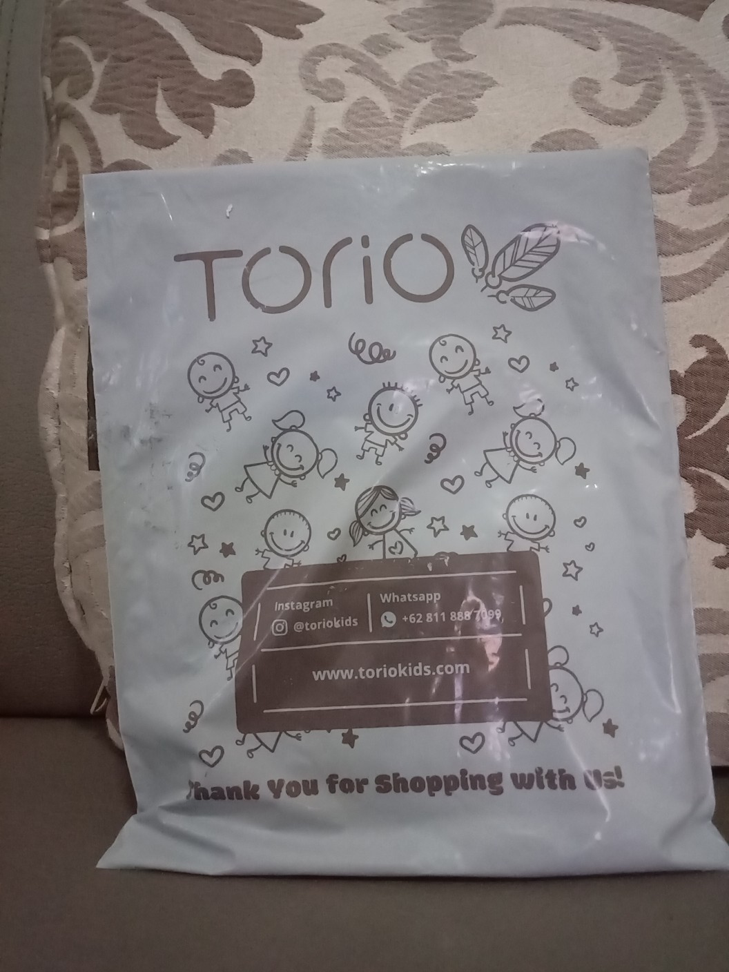 Torio Indonesian Smart Casual Gold Batik - Kemeja Batik Anak Laki-laki
