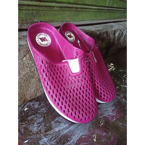 Sepatu sandal wanita karet yumeida sepatu sendal selop tutup depan kotak putih