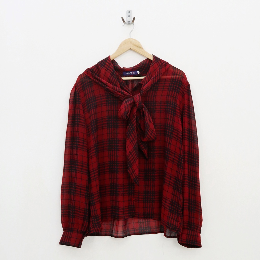 Ziza plaid hem top -Thejanclothes